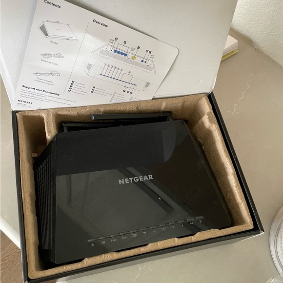 Netgear Nighthawk Router & CM1000 Modem - Picture 4 of 8